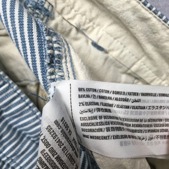 Hollister Mens Shorts sz 33 Blue White Striped Flat Front Pockets Stretch Fabric - Picture 6 of 10